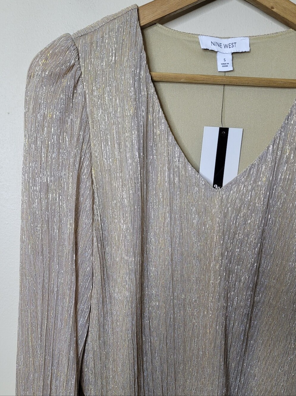 Nine West Gold Metallic Shimmer Blouse • NWT - Picture 3 of 11
